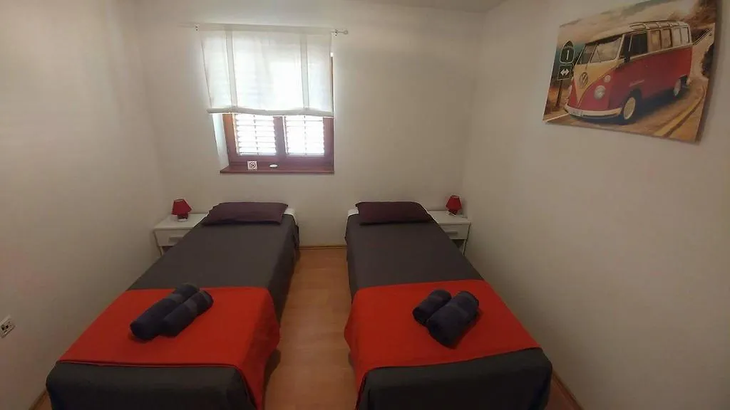 Apartment Kortina Buzet Хорватия