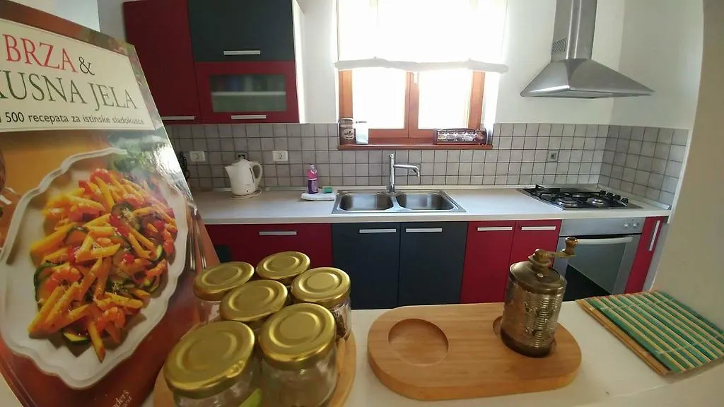 Apartment Kortina Buzet 0*,  Хорватия
